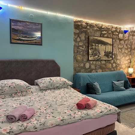 Apartments Hana Makarska Bagian luar foto
