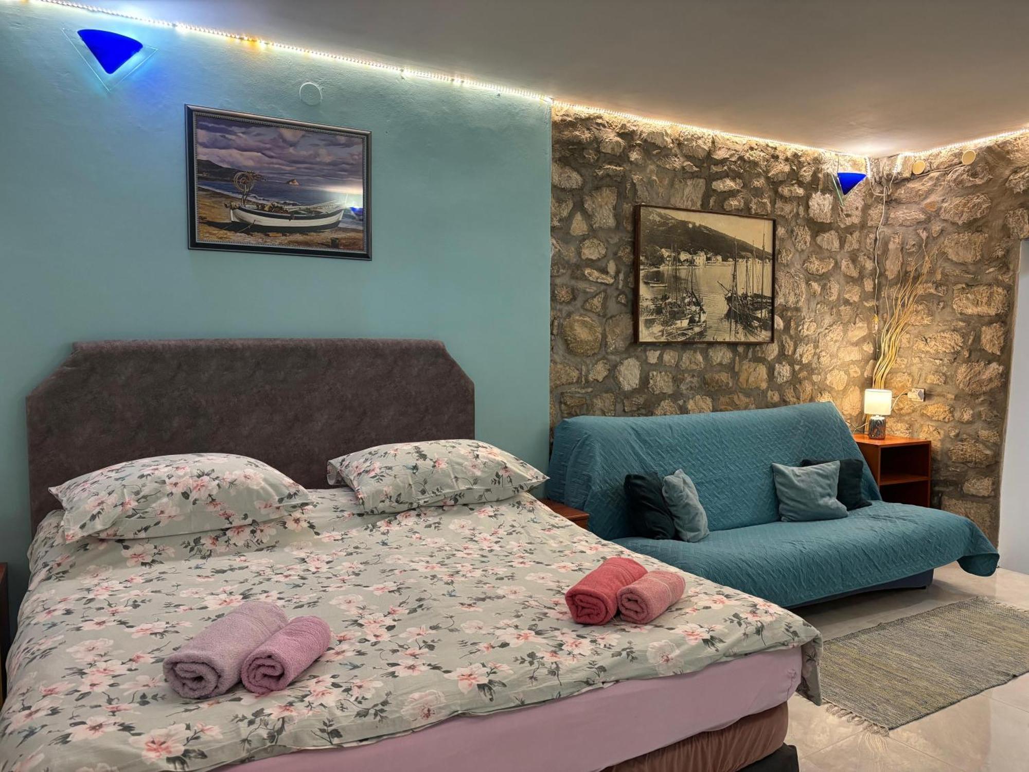 Apartments Hana Makarska Bagian luar foto