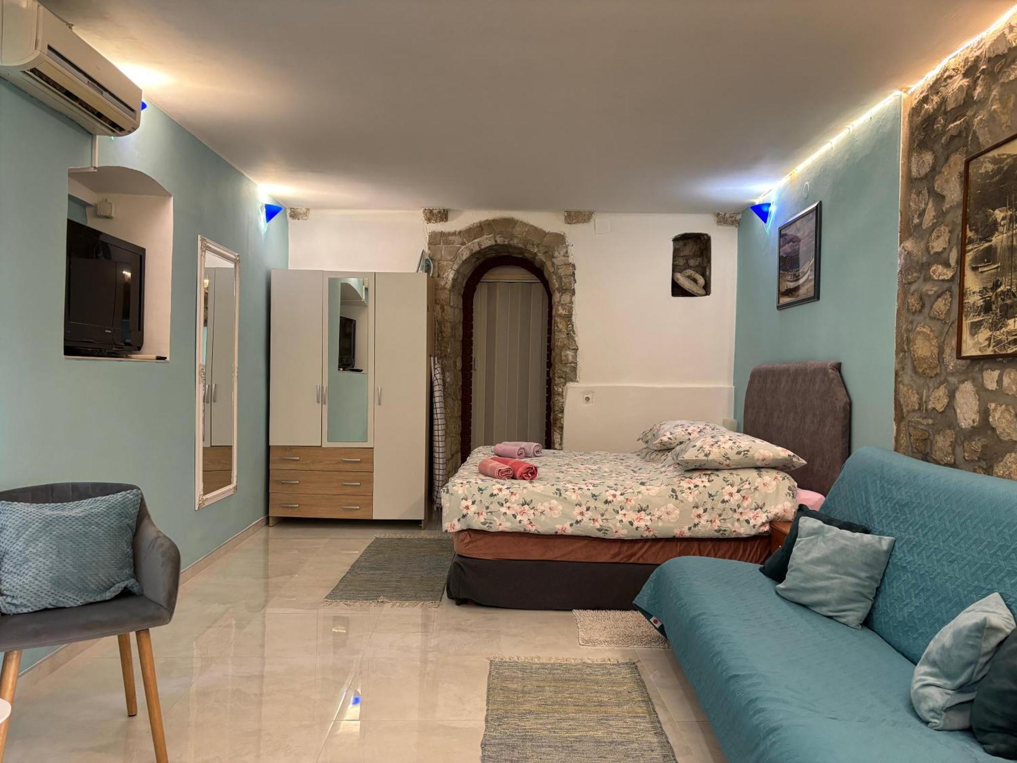 Apartments Hana Makarska Bagian luar foto